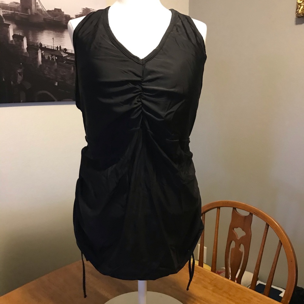UV Skinz Swim Top Size 3XL
